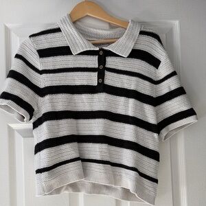 Universal Thread Black and White Striped Crop Top